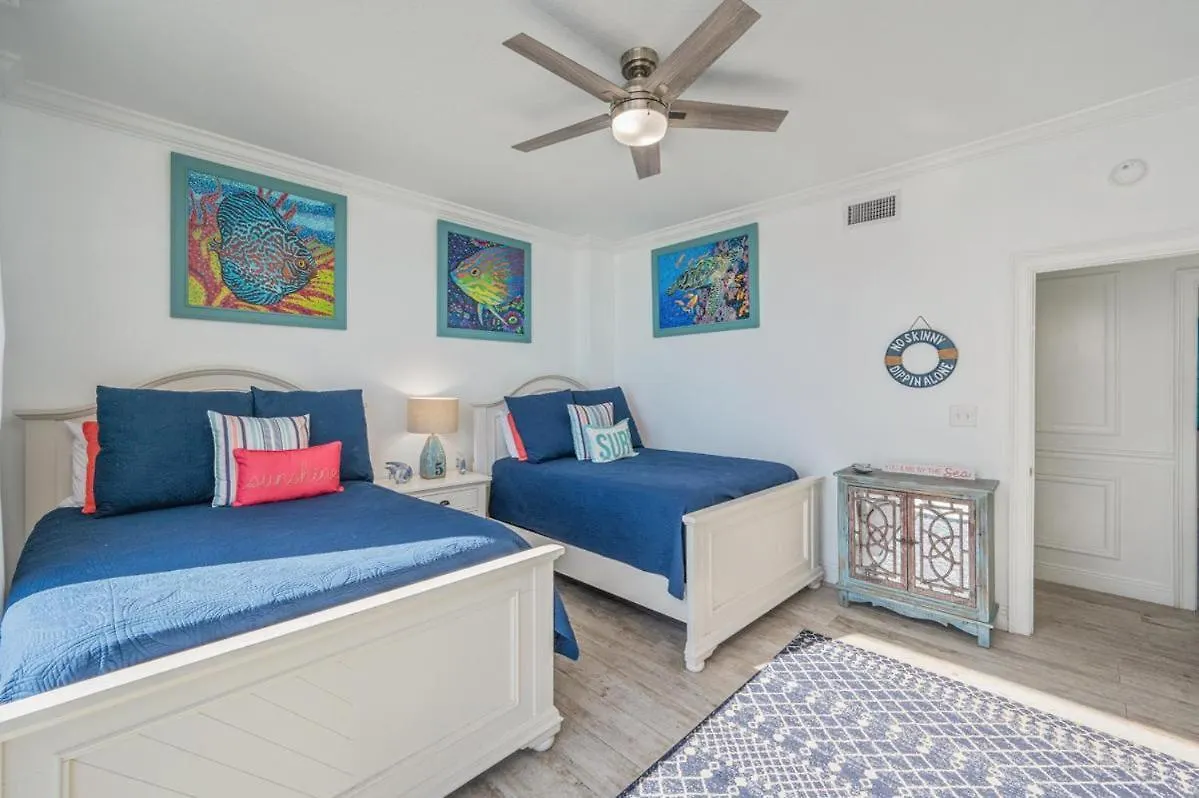Holiday home 1125 Shoreline Towers Penthouse 3Bd Free Beach Set Garage Space Destin United States